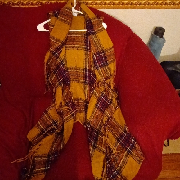 #3. Plaid Yellow and Blue Maunces Vest - Picture 2 of 6